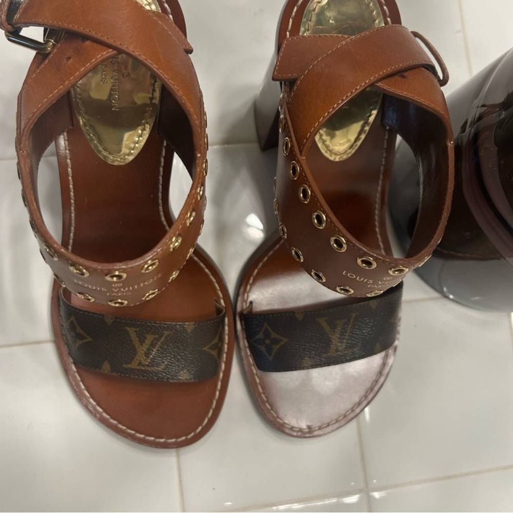 Louis Vuitton Brown Sandals - Picture 3 of 3